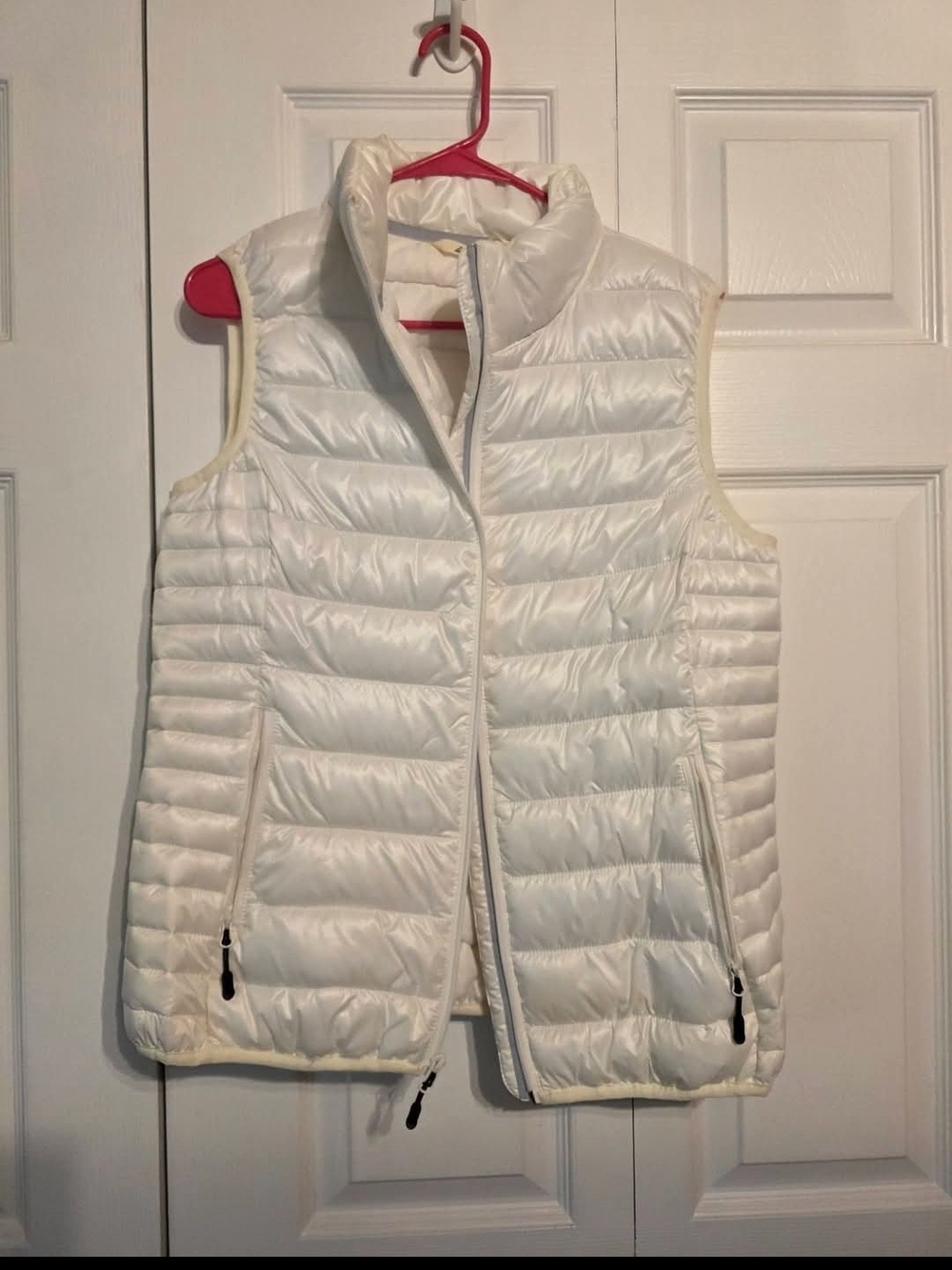 Classic White Quilted Puffer Vest with Stand Collar